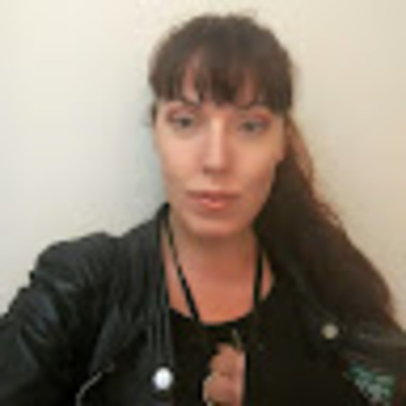 Meet your Posher, Tiffany - Picture 1 of 1